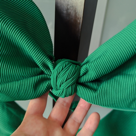 Aerie one piece triple knot swimsuit in emerald green - XL - Picture 7 of 11